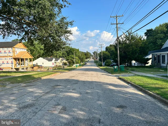 a view of a terrace with yard