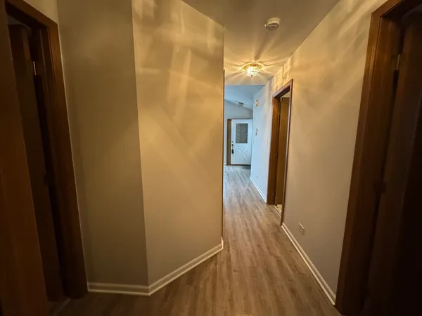$299,000 | 429 Prairieview Drive, Oswego, IL 60543