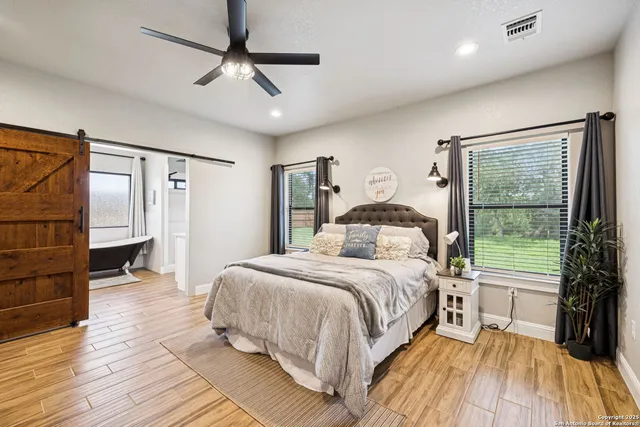 $629,900 | 177 East Short Meadow Drive, Lytle, TX 78052