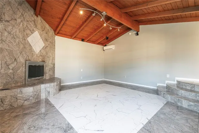 $1,100,000 | 10752 Gerald Avenue, Granada Hills, CA 91344