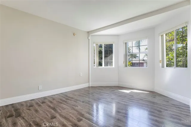 $1,100,000 | 10752 Gerald Avenue, Granada Hills, CA 91344