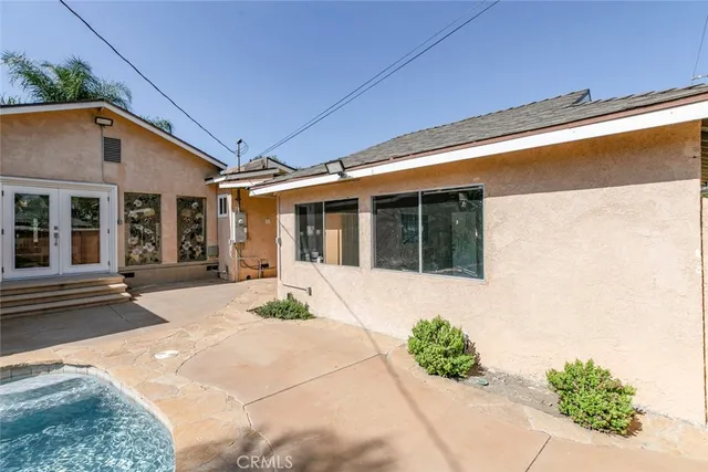 $1,100,000 | 10752 Gerald Avenue, Granada Hills, CA 91344