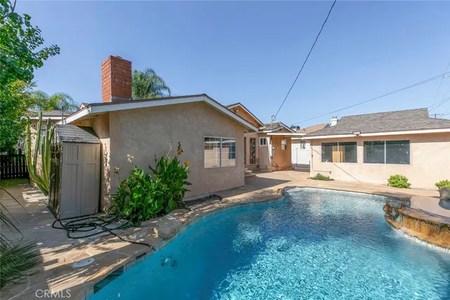 $1,100,000 | 10752 Gerald Avenue, Granada Hills, CA 91344