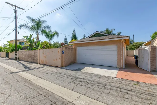 $1,100,000 | 10752 Gerald Avenue, Granada Hills, CA 91344