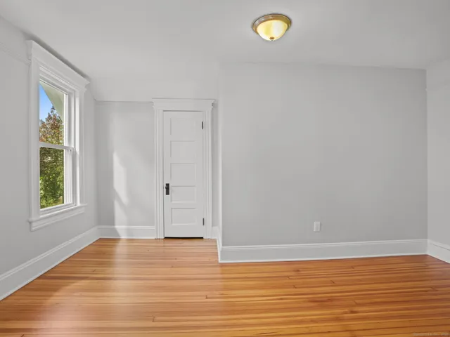 $5,750 | 29 Redfield Road, Fairfield, CT 06824