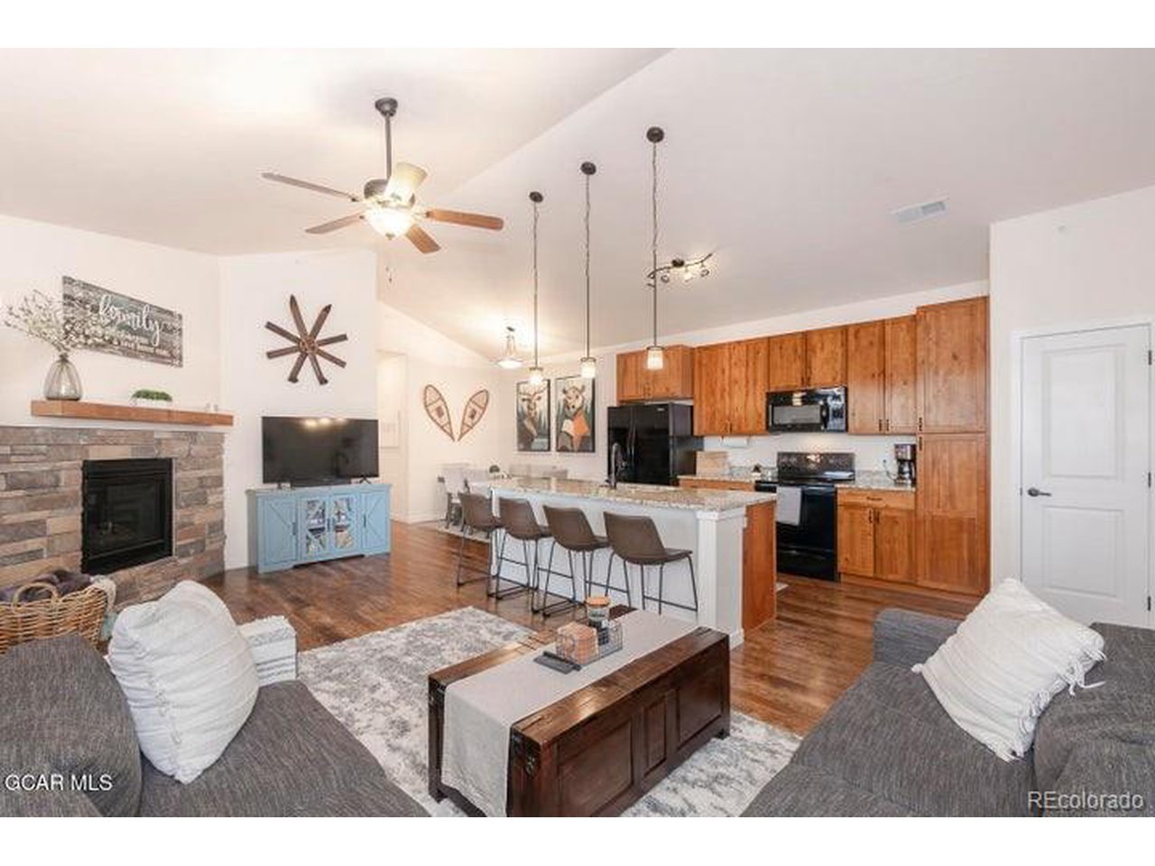 164 Village Road, Unit 304 Granby, CO 80446 - Photo 2 of 50