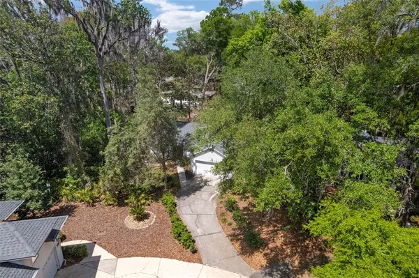 $315,000 | 1047 Northwest 41st Drive, Gainesville, FL 32605