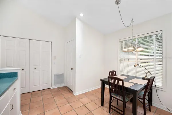 $315,000 | 1047 Northwest 41st Drive, Gainesville, FL 32605