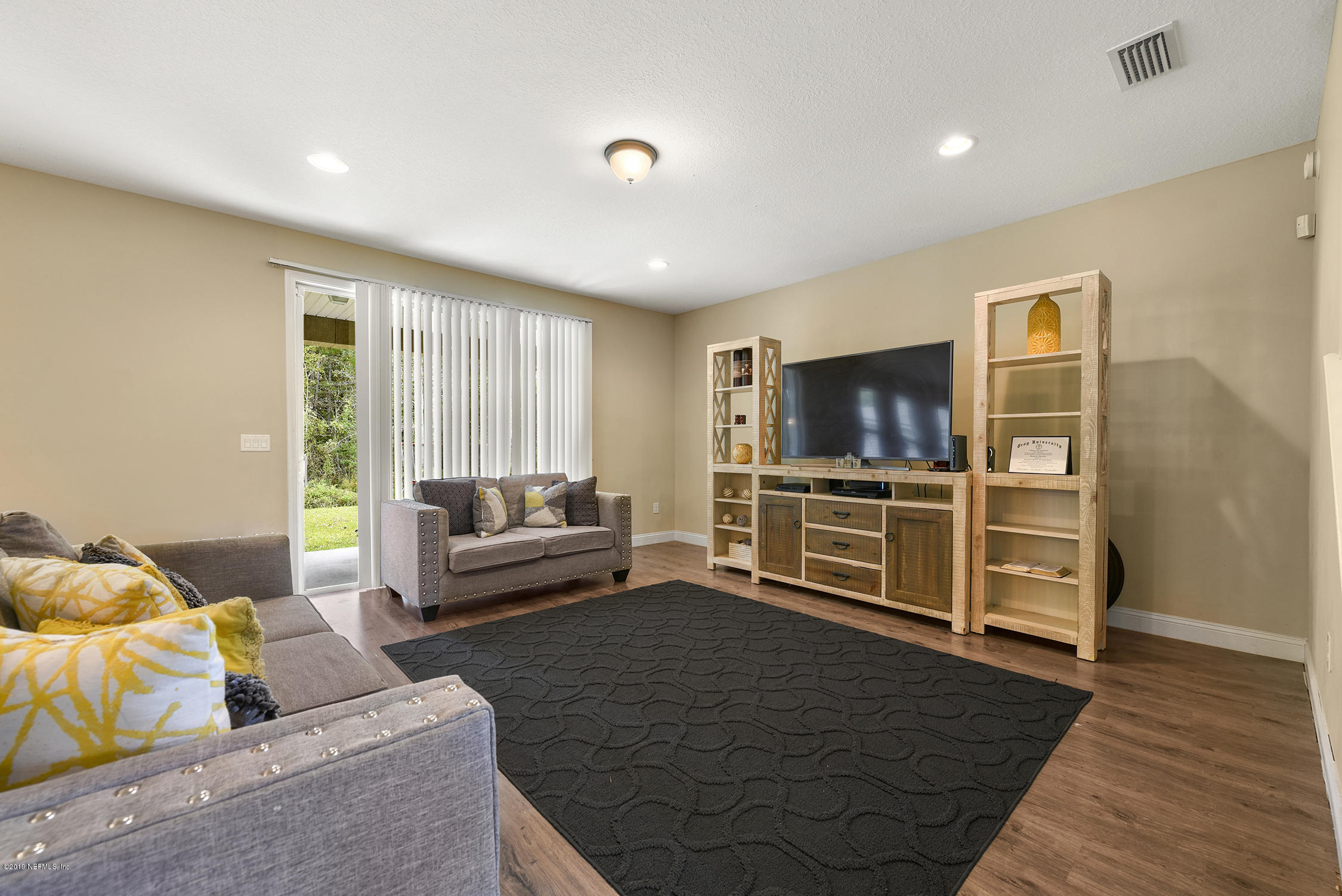2025 Patriot Ridge Road Jacksonville, FL 32221 - Photo 6 of 20 2025 Patriot_008_WEB