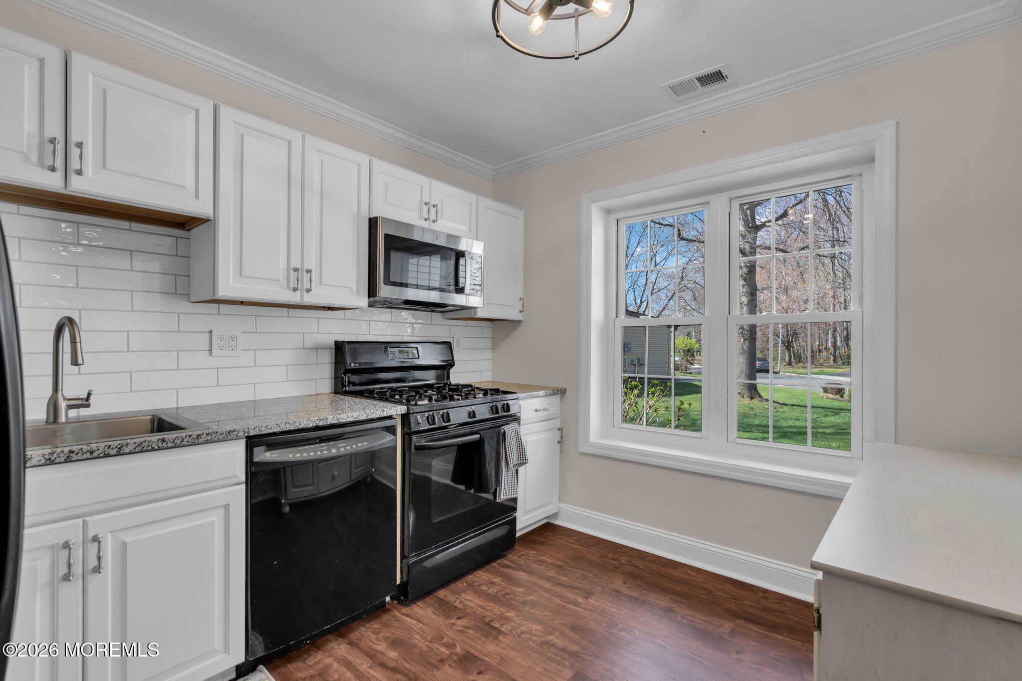 12 Hunters Run, Unit 12 Oceanport, NJ 07757 - Photo 1 of 26 13-web-or-mls-DSC06040