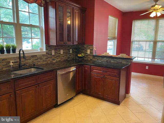 80 Windsor Pond Road Princeton Junction, NJ 08550 - Photo 10 of 33
