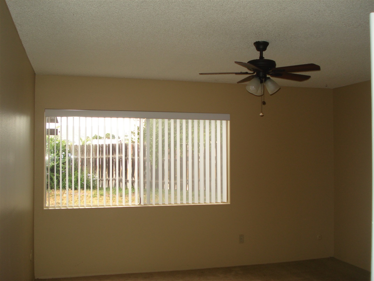 9740 Notnil Court Santee, CA 92071 - Photo 14 of 25 Gallery Image 14