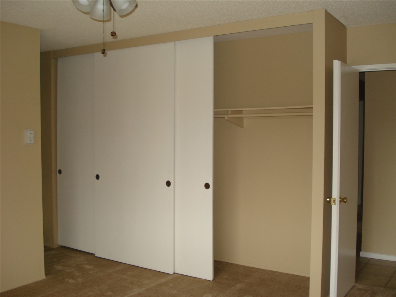 9740 Notnil Court Santee, CA 92071 - Photo 15 of 25 Gallery Image 15