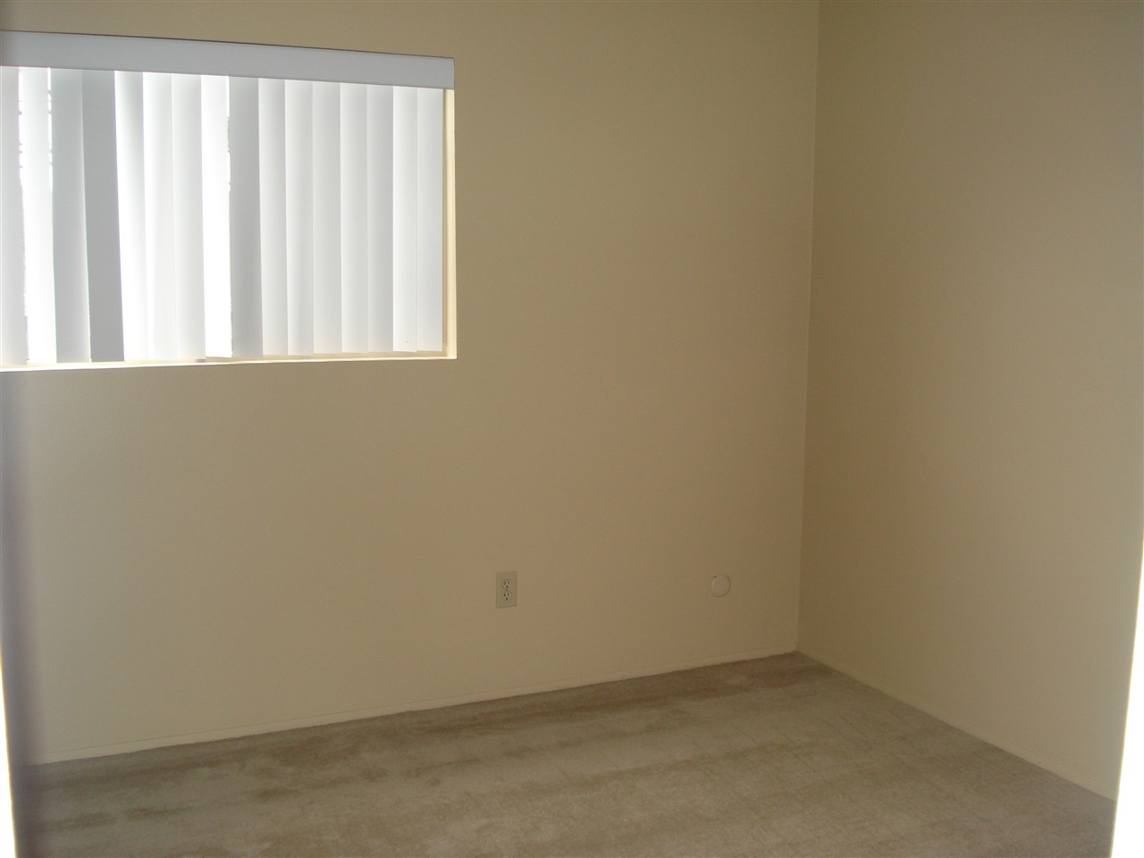 9740 Notnil Court Santee, CA 92071 - Photo 19 of 25 Gallery Image 19