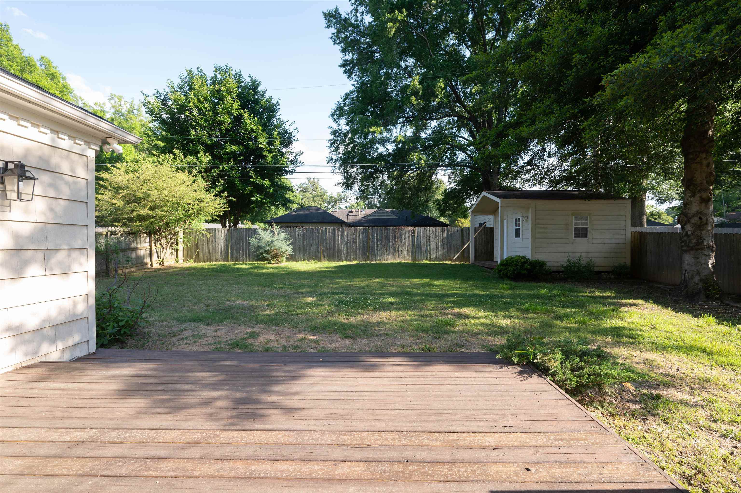 5169 Sequoia Road Memphis, TN 38117 - Photo 14 of 18