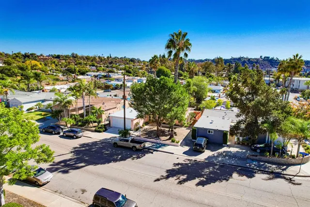 a view of a basketball court