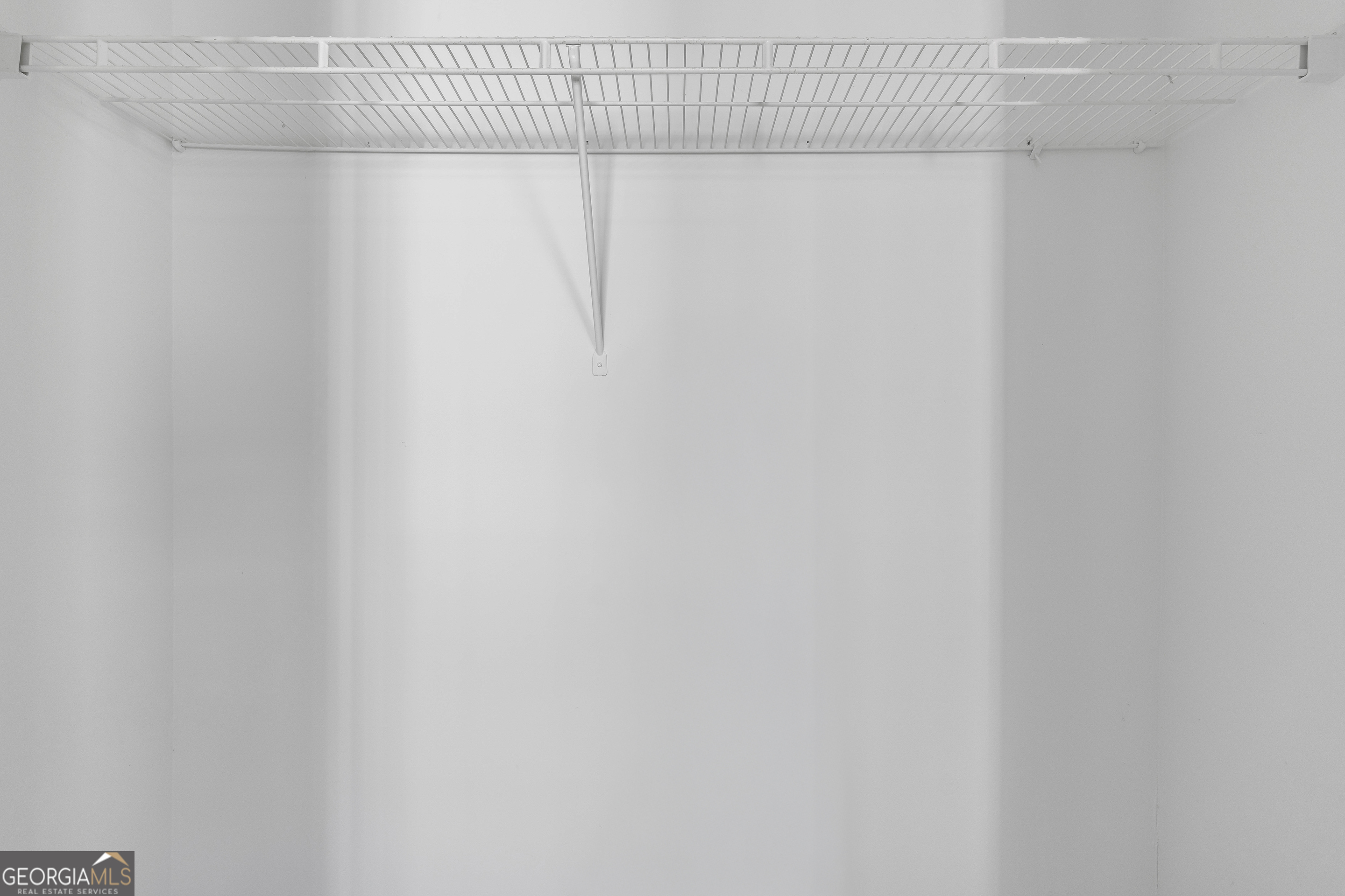 1040 Thomasville Estates Drive Southeast Atlanta, GA 30315 - Photo 26 of 57 a view of a white wall