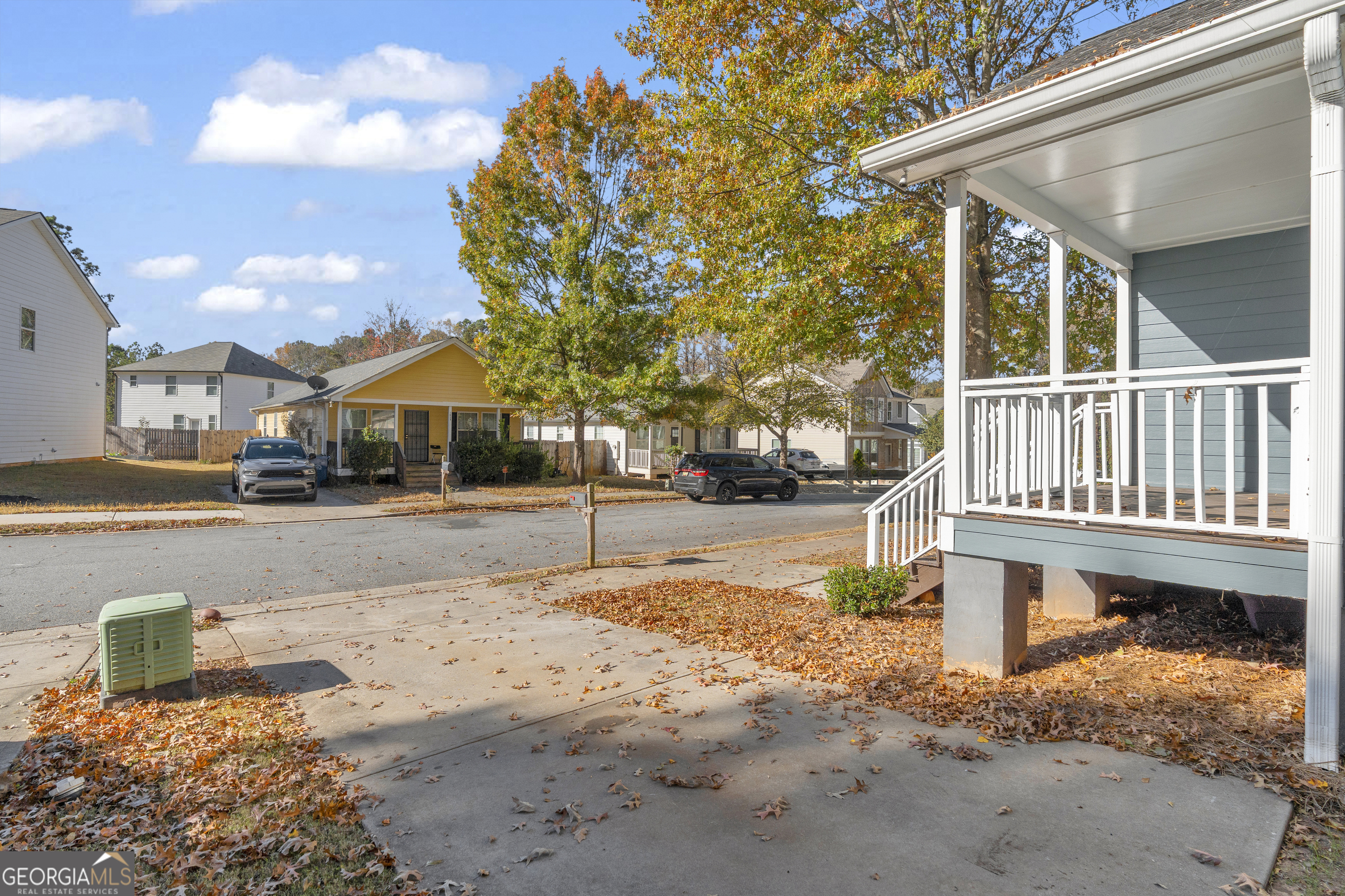 1040 Thomasville Estates Drive Southeast Atlanta, GA 30315 - Photo 44 of 57 a view of street with parked cars