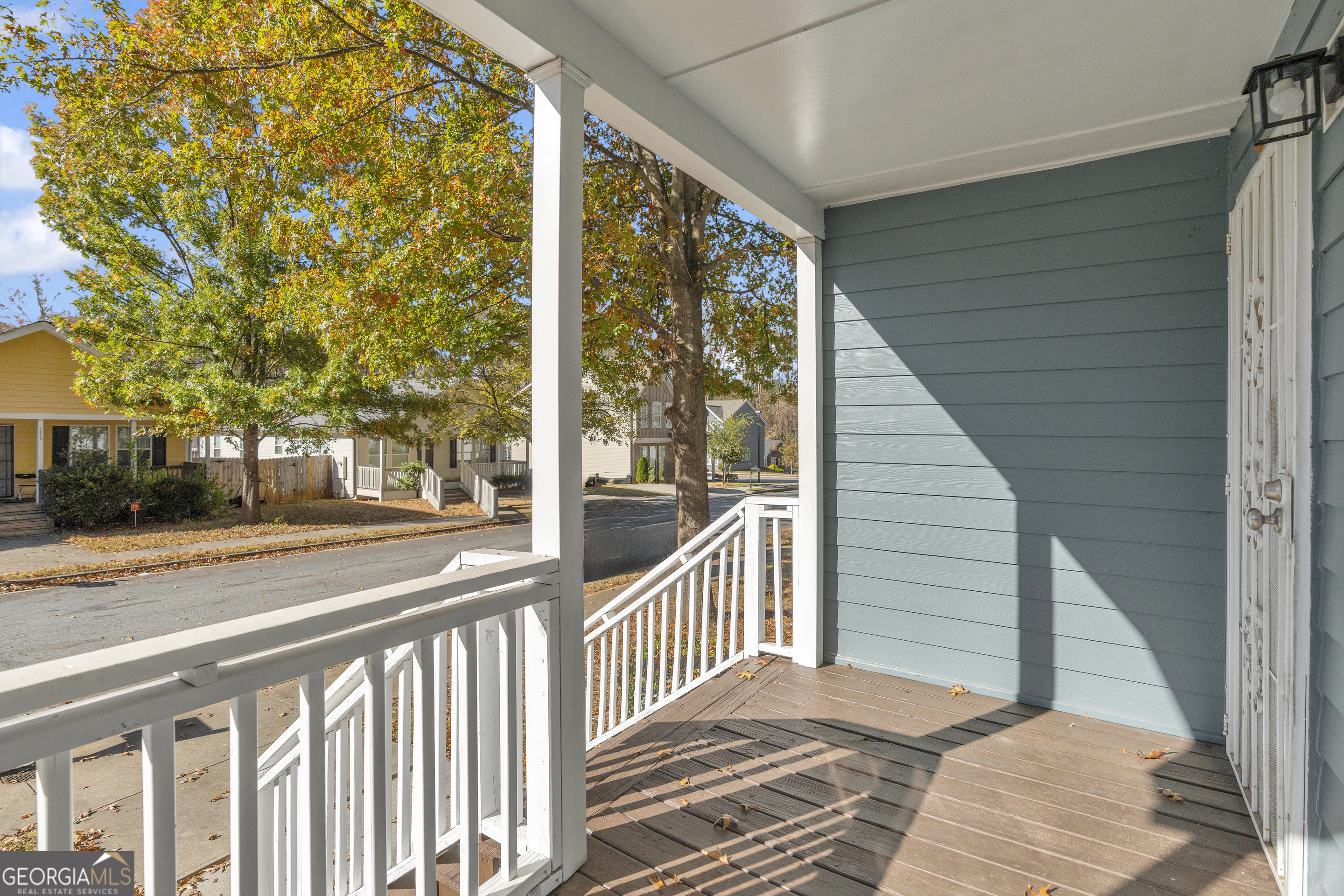 1040 Thomasville Estates Drive Southeast Atlanta, GA 30315 - Photo 6 of 57 a view of a balcony