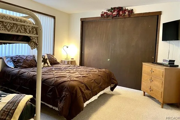 $1,895 | 42534 La Placida Avenue, Big Bear Lake, CA 92315