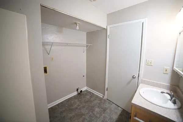 $1,195 | 6311 South Placid Place, Unit 2, Tallahassee, FL 32303