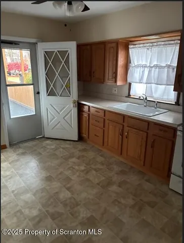 $1,350 | 2819 Birney Avenue, Scranton, PA 18505