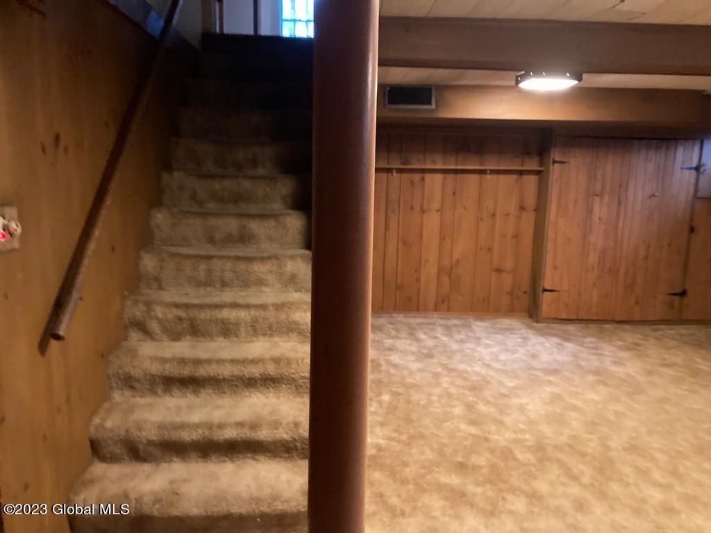 2 Douglas Road Bethlehem, NY 12054 - Photo 24 of 30 719f7a90-ea2c-4468-8acb-4656fceb62c9