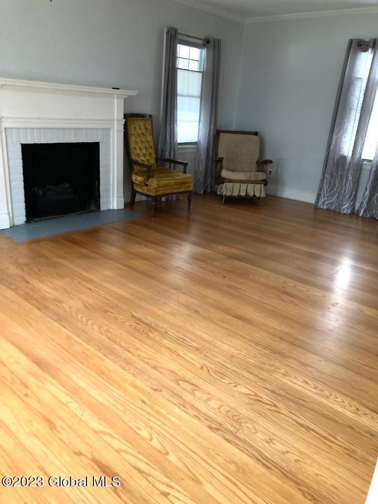 2 Douglas Road Bethlehem, NY 12054 - Photo 4 of 30 153755be-f4b6-4404-b6c5-f96789330271