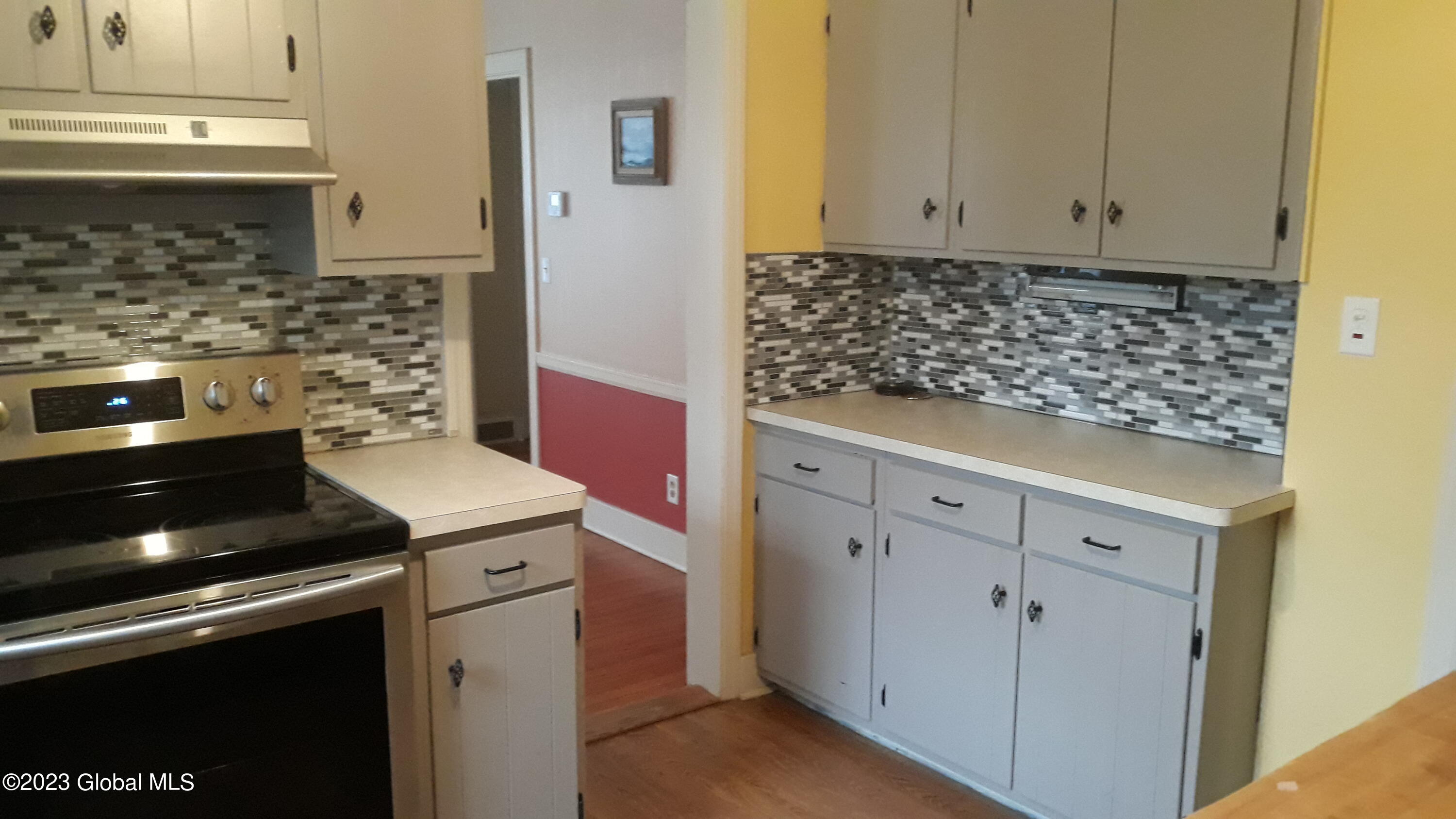 2 Douglas Road Bethlehem, NY 12054 - Photo 6 of 30 20230122_141526