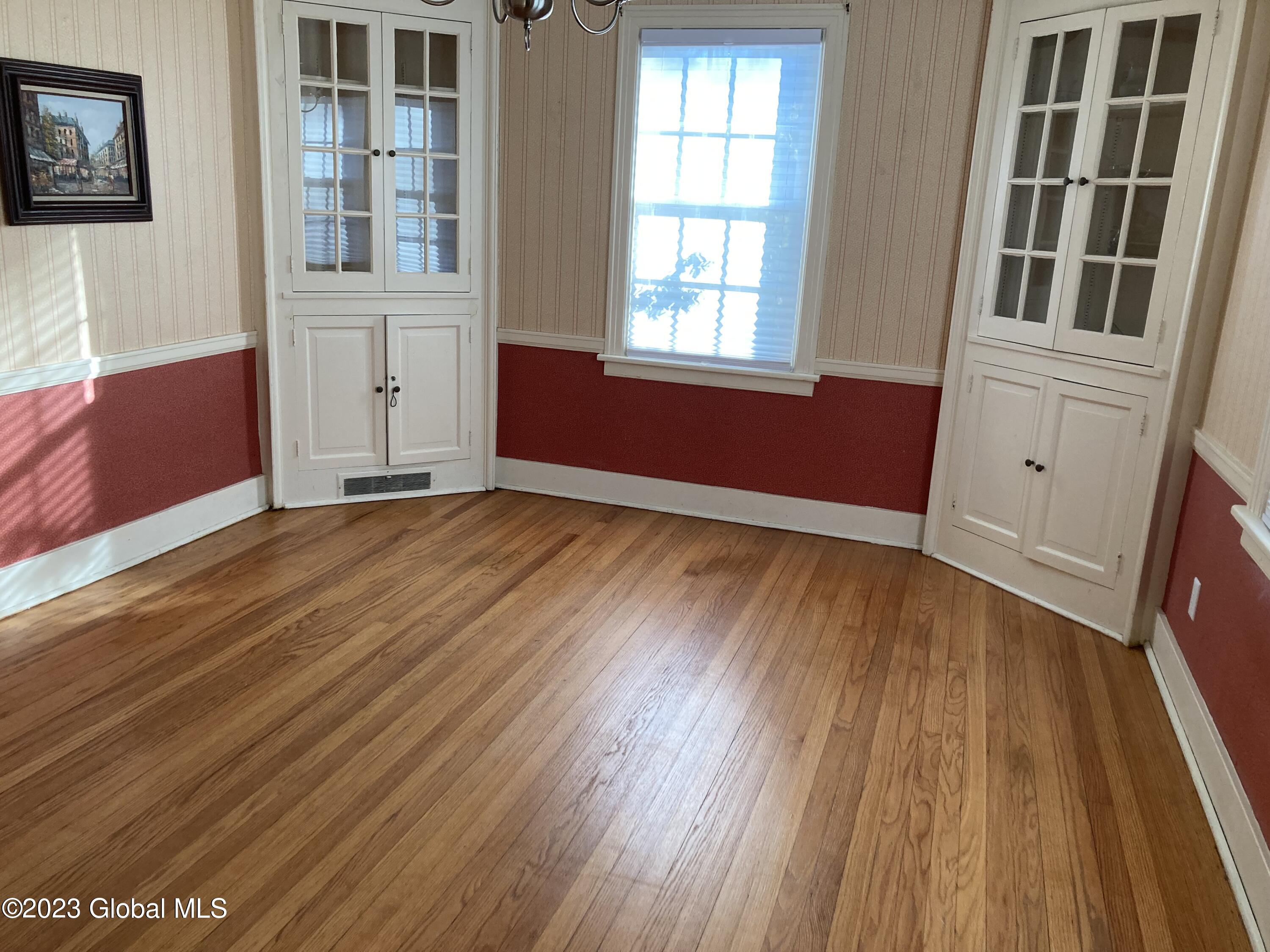 2 Douglas Road Bethlehem, NY 12054 - Photo 9 of 30 IMG-4349