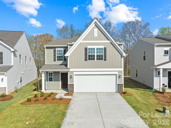 $2,600 | 544 Sand Dunes Drive, Kannapolis, NC 28081