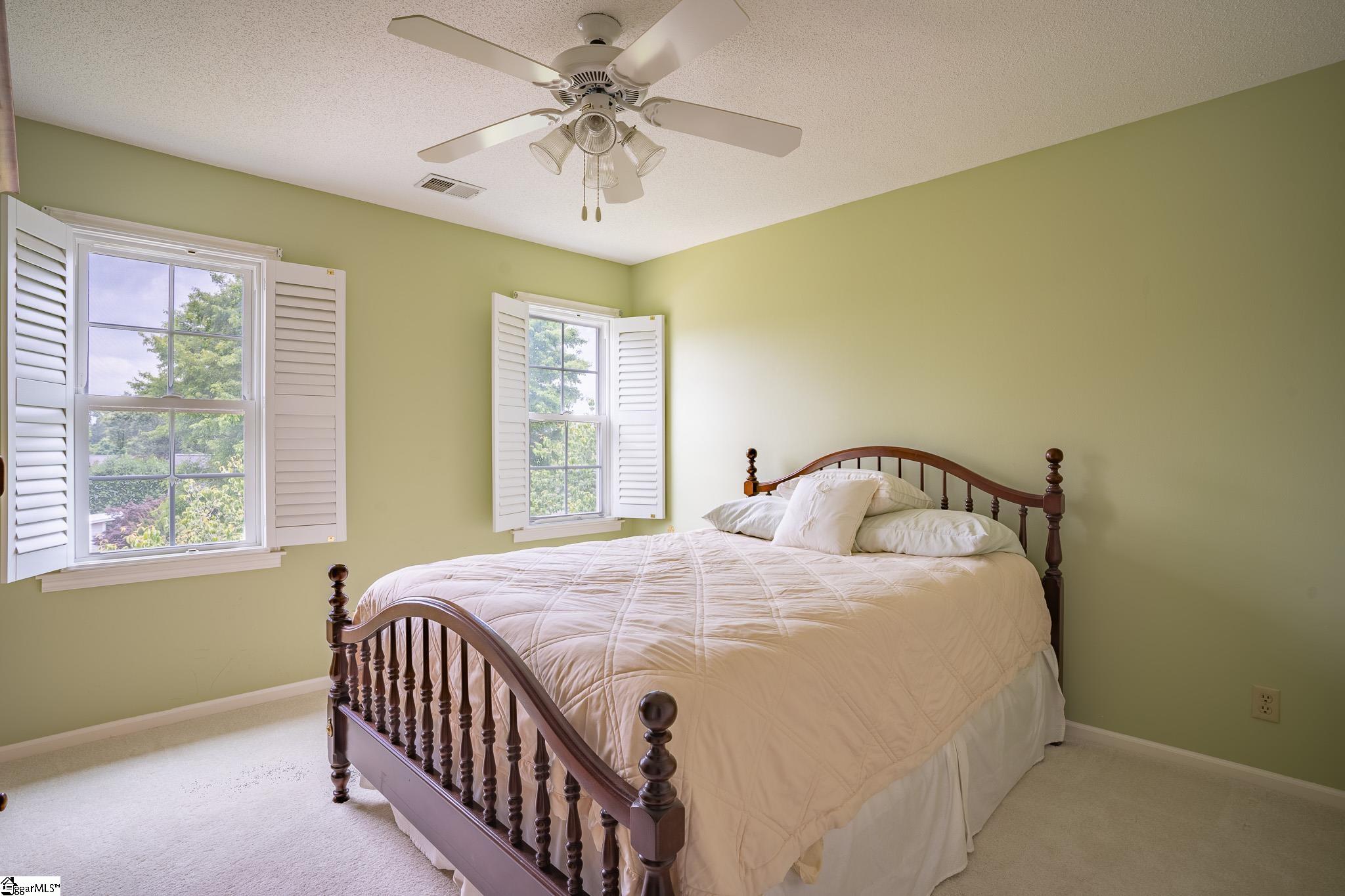102 Woodside Crossing Greenville, SC 29607 - Photo 22 of 32