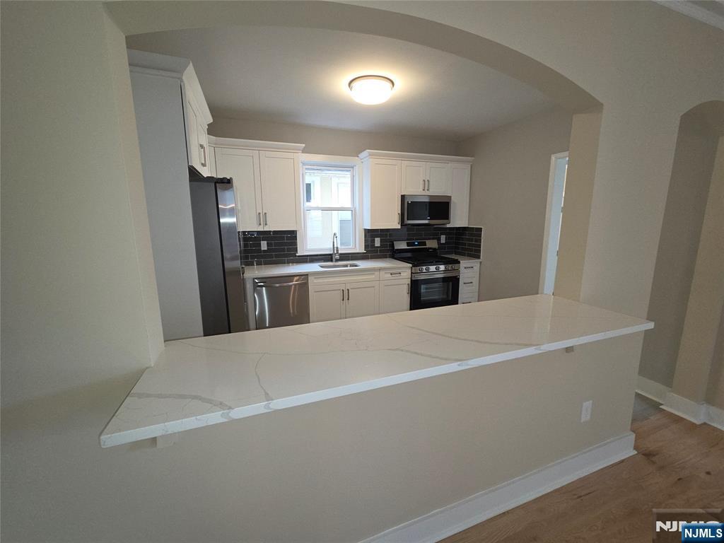 58 High Street Belleville, NJ 07109 - Photo 10 of 38