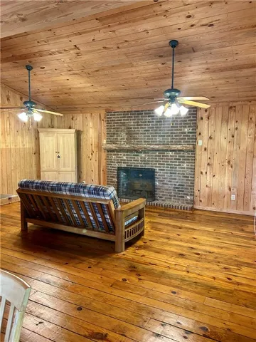 $325,000 | 107 Brendart Hill Road, Sunset, SC 29685