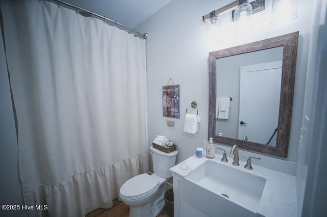 $595,000 | 78 Snowy Egret Court, Minnesott Beach, NC 28510