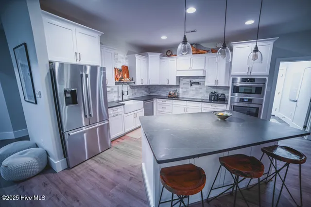 $595,000 | 78 Snowy Egret Court, Minnesott Beach, NC 28510