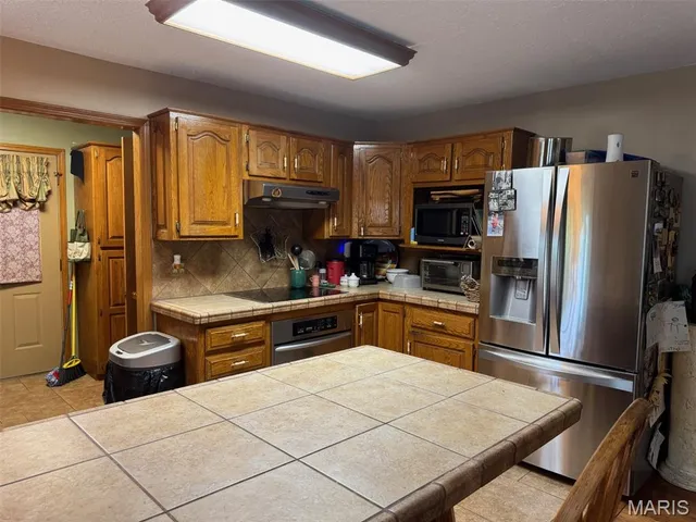 $525,000 | 31625 Old Highway 5, Eldridge, MO 65463