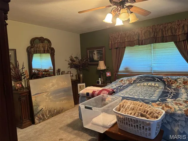 $525,000 | 31625 Old Highway 5, Eldridge, MO 65463