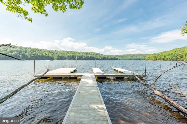 $2,390,000 | 2411 Lake Shore Drive, Oakland, MD 21550