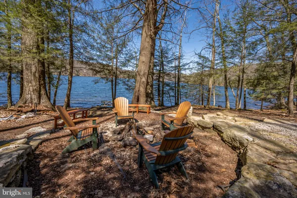 $2,390,000 | 2411 Lake Shore Drive, Oakland, MD 21550