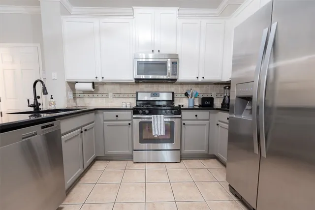 $298,000 | 8518 Cahill Drive, Unit 19, Austin, TX 78729