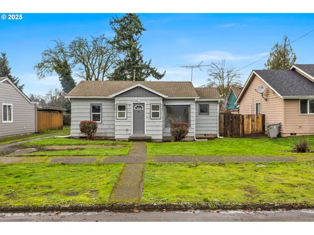 $250,000 | 1141 Southeast Lewis Street, Dallas, OR 97338