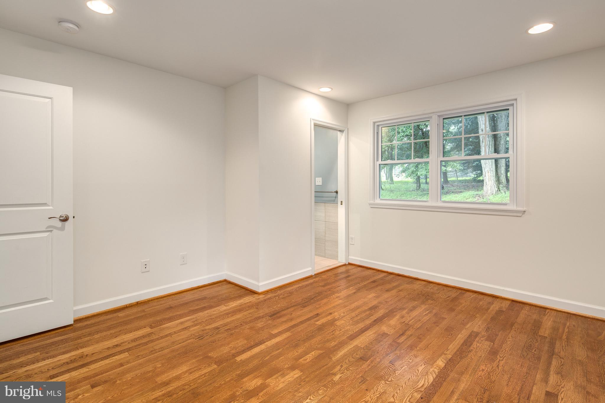 12908 Gaffney Road Silver Spring, MD 20904 - Photo 18 of 29 Bedroom (Master)