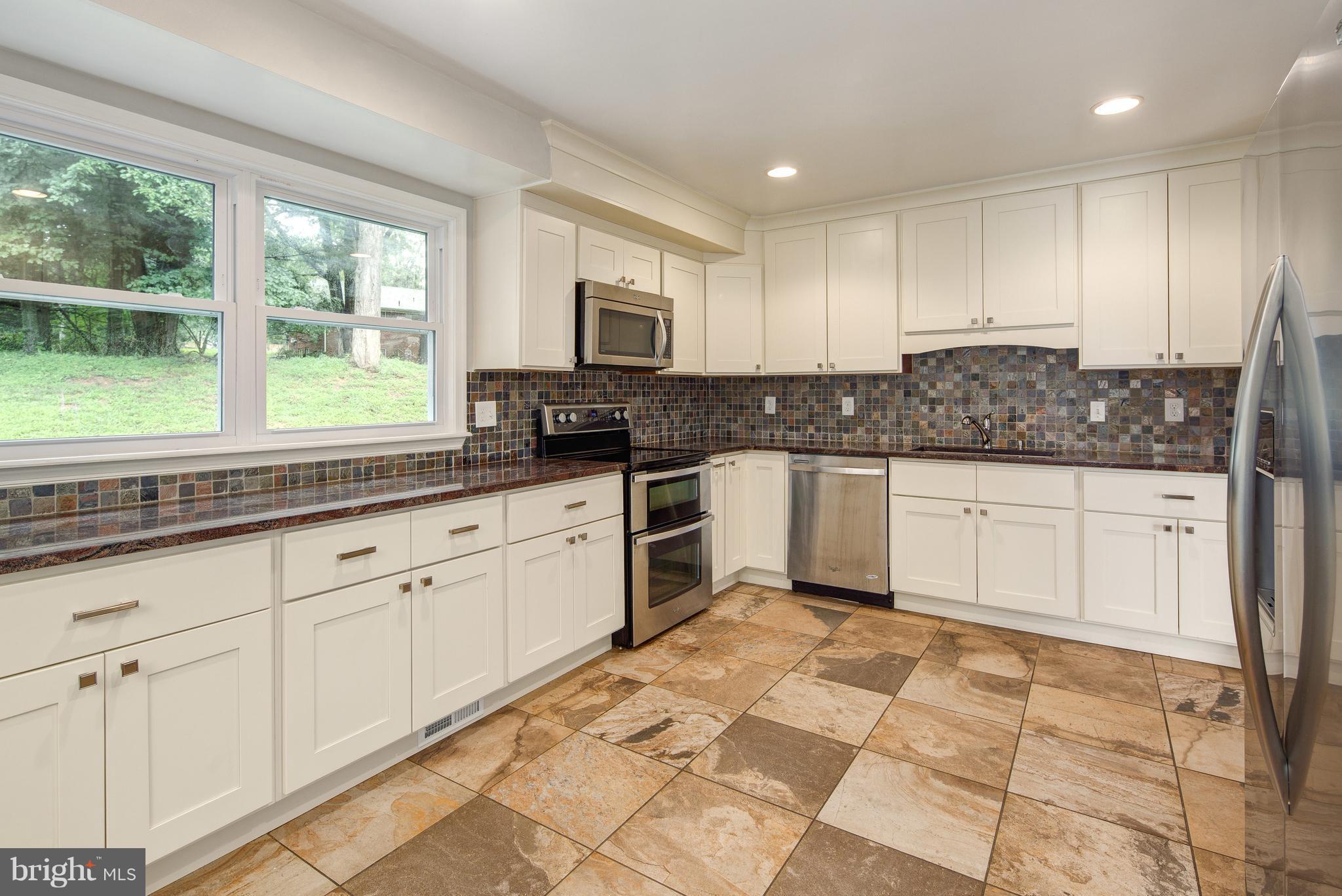12908 Gaffney Road Silver Spring, MD 20904 - Photo 3 of 29 Kitchen