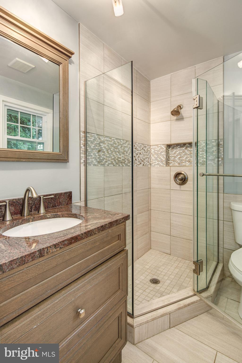 12908 Gaffney Road Silver Spring, MD 20904 - Photo 21 of 29 Bath (Master)