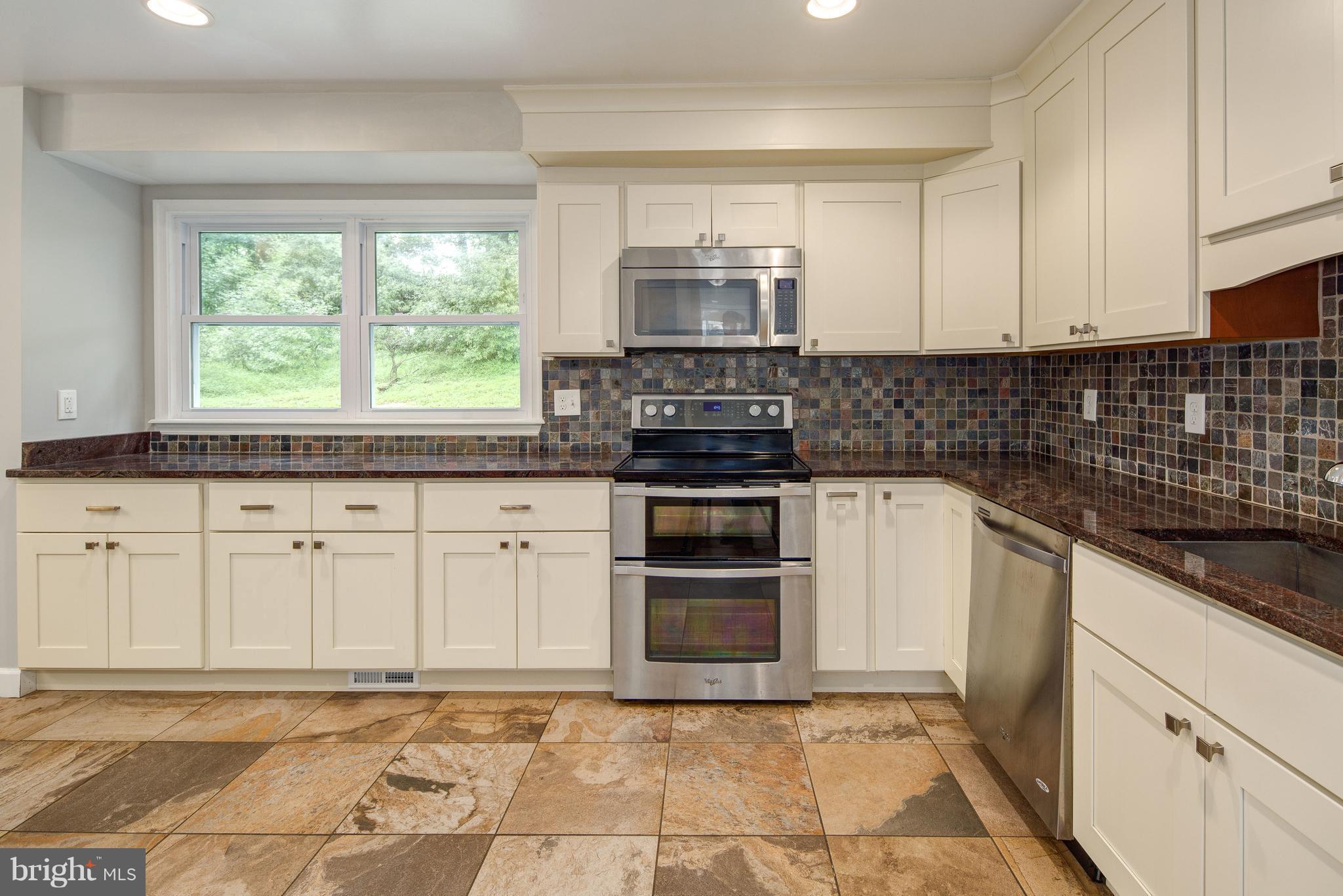 12908 Gaffney Road Silver Spring, MD 20904 - Photo 5 of 29 Kitchen