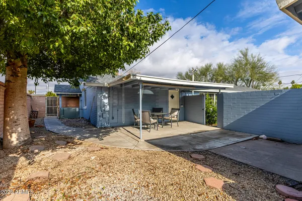 $874,900 | 2013 West Windsor Avenue, Phoenix, AZ 85009