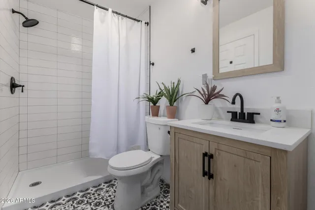 $884,900 | 2013 West Windsor Avenue, Phoenix, AZ 85009