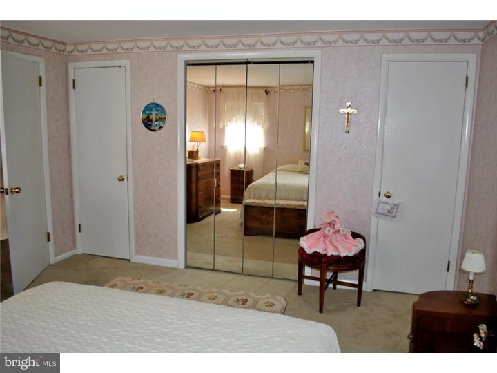 2810 Sebring Road Philadelphia, PA 19152 - Photo 14 of 25 Master Bedroom
