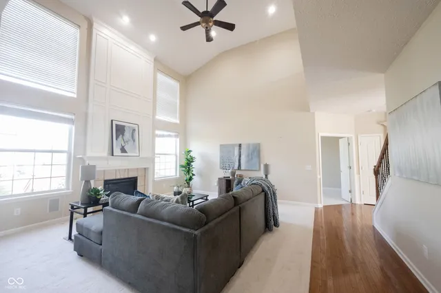 $2,800 | 13086 Avon Cross Way, Fishers, IN 46037